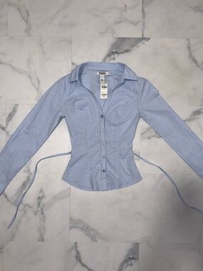Tilly’s RSQ Light Blue Pinstripe Button-Up Tie-Waist Shirt
